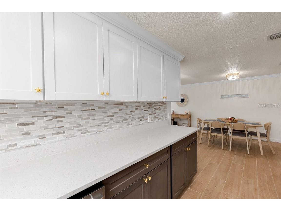 407 63rd Street Holmes Beach FL 34217 A4669224 image12