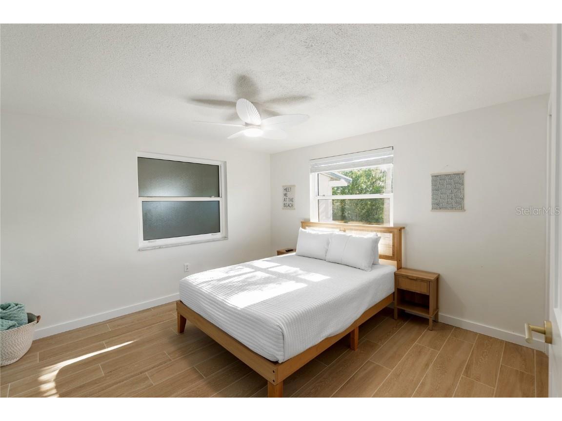 407 63rd Street Holmes Beach FL 34217 A4669224 image16