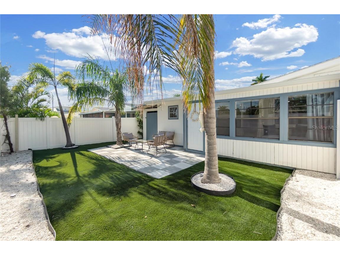 407 63rd Street Holmes Beach FL 34217 A4669224 image24