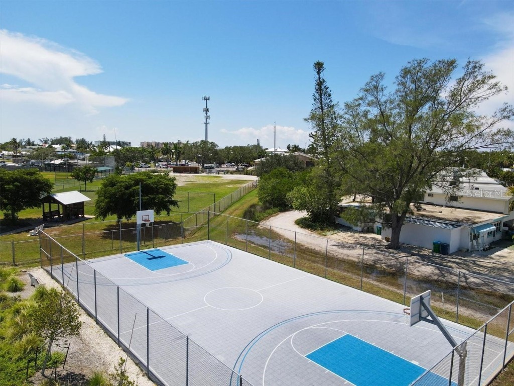 407 63rd Street Holmes Beach FL 34217 A4669224 image31