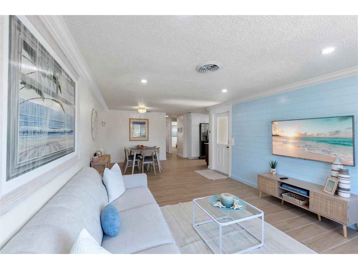 407 63rd Street Holmes Beach FL 34217 A4669224 image5