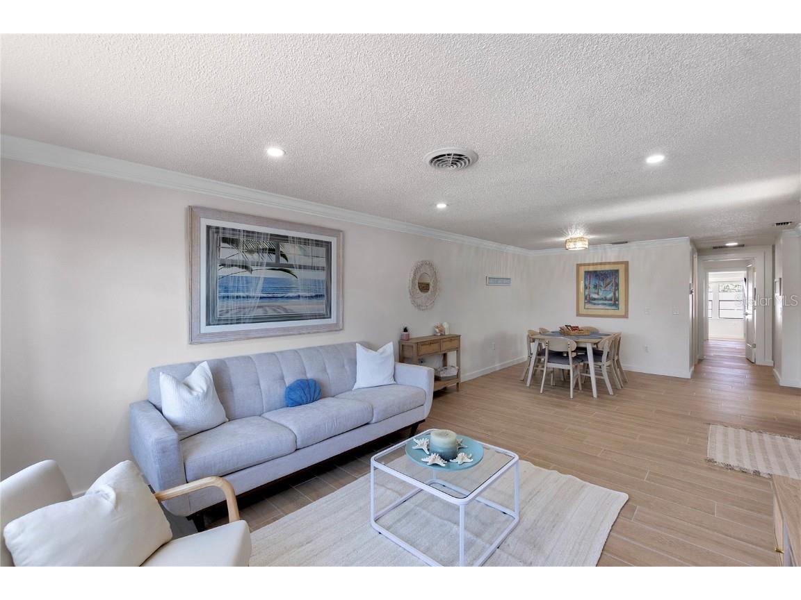 407 63rd Street Holmes Beach FL 34217 A4669224 image6