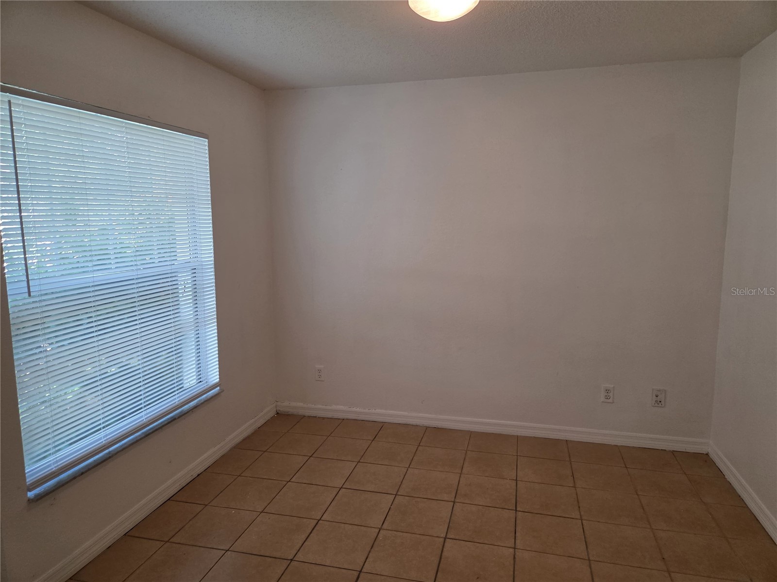 407 Arkansas Court Kissimmee FL 34759 S5151155 image4