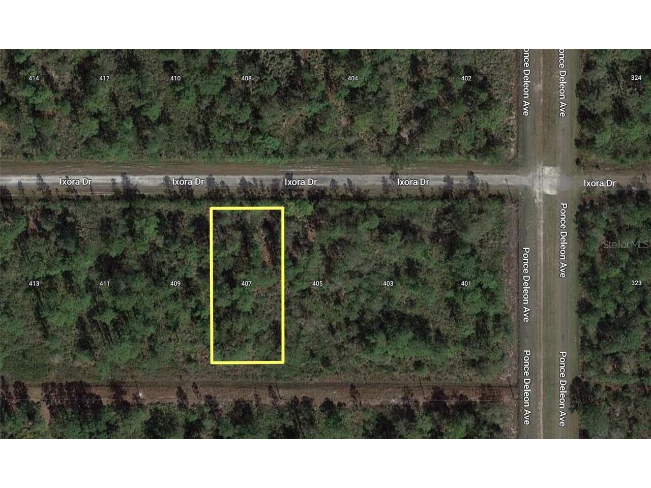407 Azalea Drive Indian Lake Estates FL 33855 - LAKE WALK-IN WATER T3440798 image1