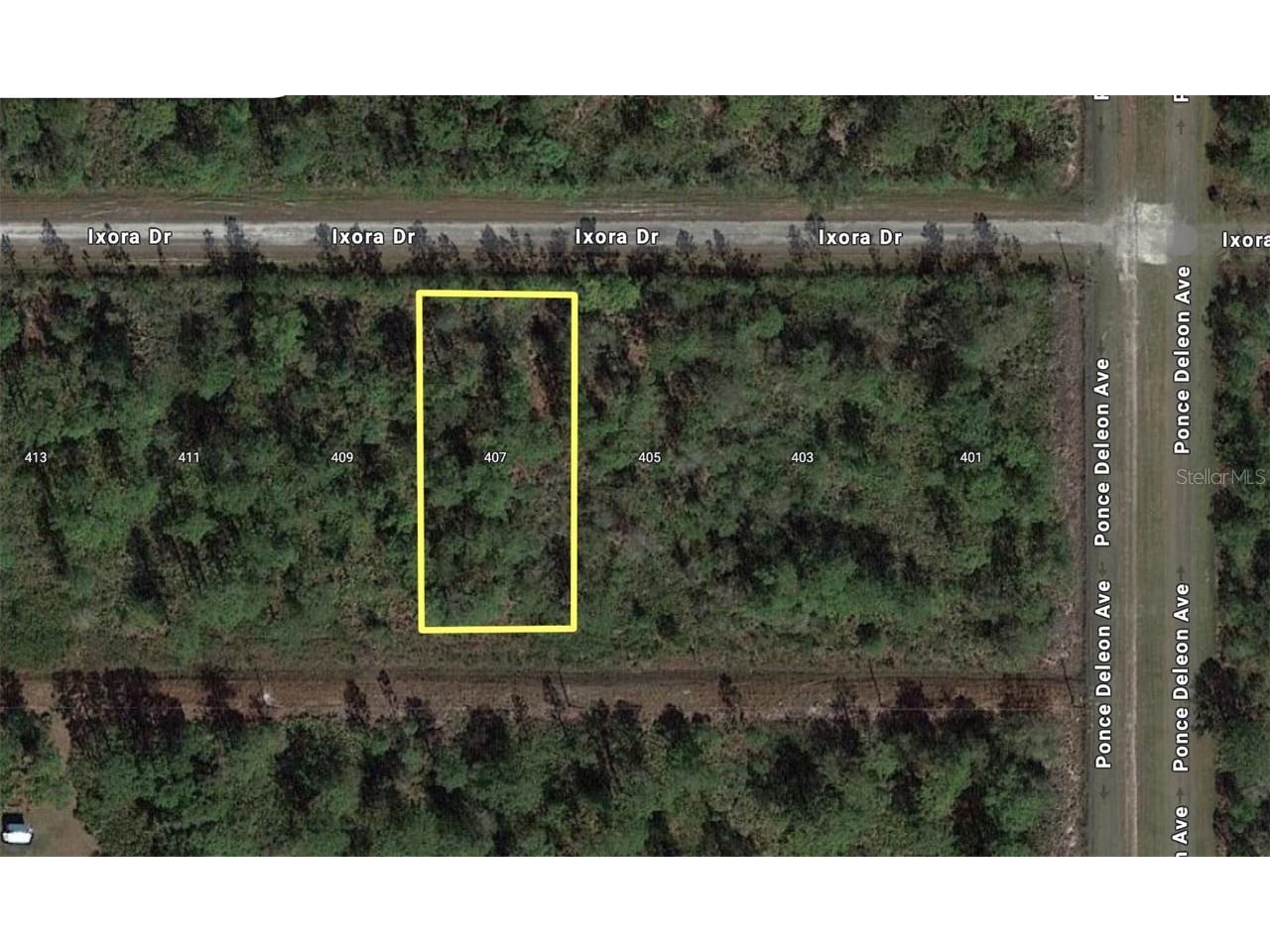 407 Azalea Drive Indian Lake Estates FL 33855 - LAKE WALK-IN-WATER T3511852 image1