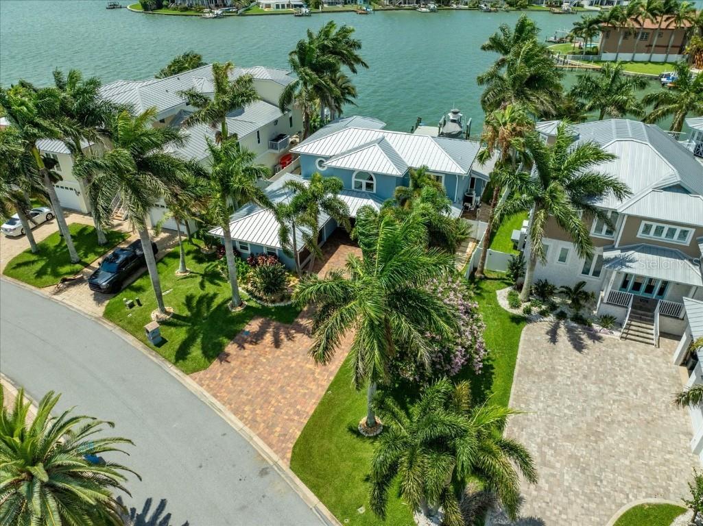 407 Bath Club Boulevard N North Redington Beach FL 33708 - INTRACOASTAL WATERWAY U8247522 image1