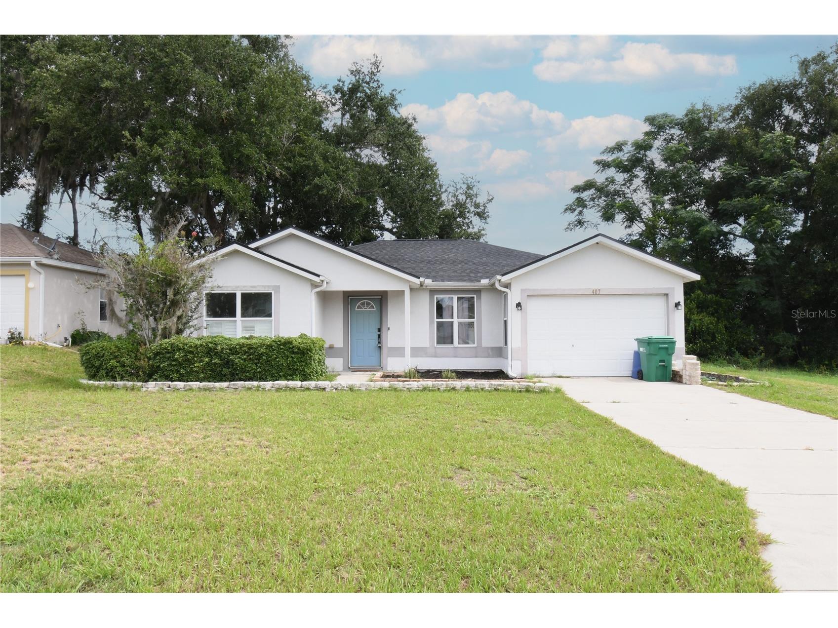 407 Cierra Oaks Circle Lady Lake FL 32159 G5112934 image1