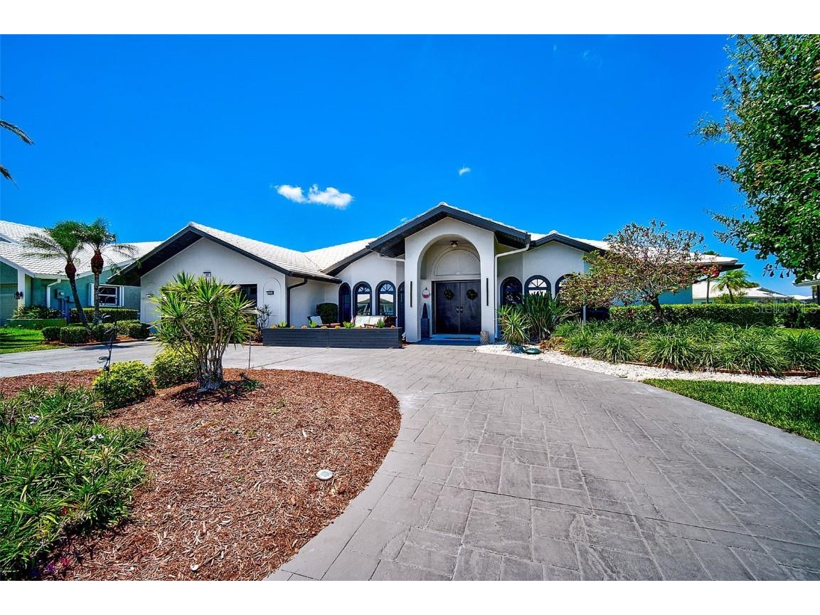 407 Devonshire Lane Venice FL 34293 A4596517 image1