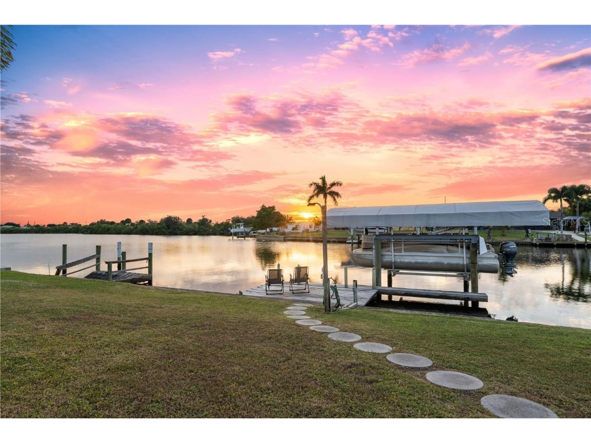 407 Dunn Drive Port Charlotte FL 33952 - ELKCAM WATERWAY CANAL C7517373 image4
