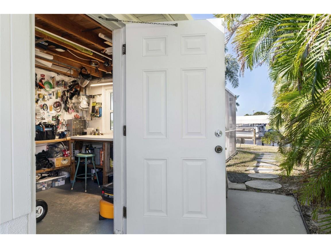 407 Dunn Drive Port Charlotte FL 33952 - ELKCAM WATERWAY CANAL C7517373 image54