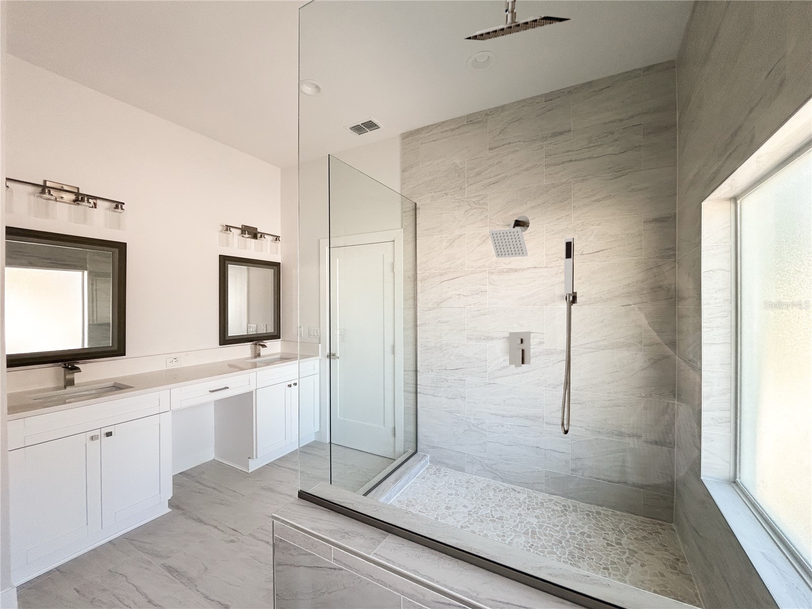 407 Georgia Avenue Crystal Beach FL 34681 TB8442830 image14