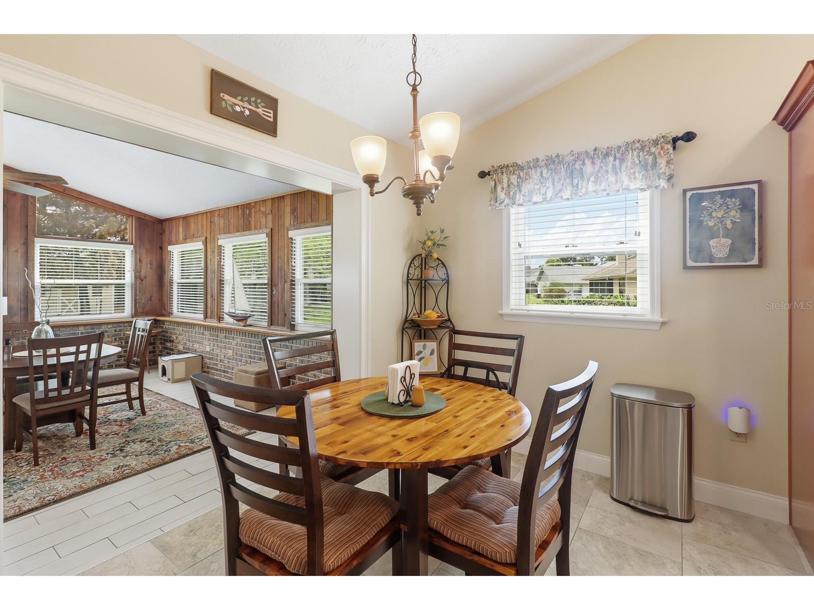 407 Glen Abbey Lane Debary FL 32713 V4948102 image12