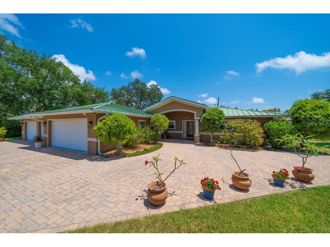 407 Harbor View Lane Largo FL 33770 U8244270 image1