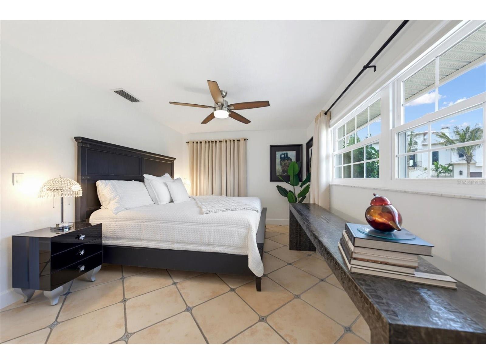 407 Harbor View Lane Largo FL 33770 TB8529216 image19