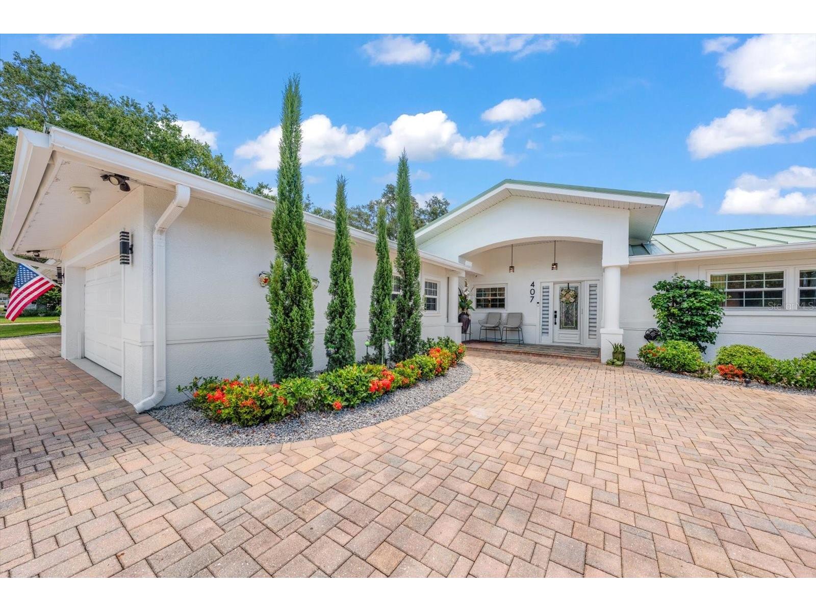 407 Harbor View Lane Largo FL 33770 TB8529216 image2