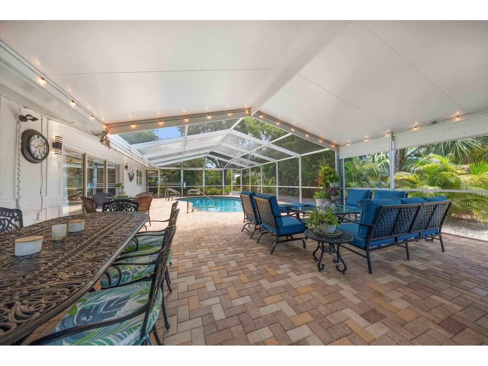 407 Harbor View Lane Largo FL 33770 TB8529216 image26