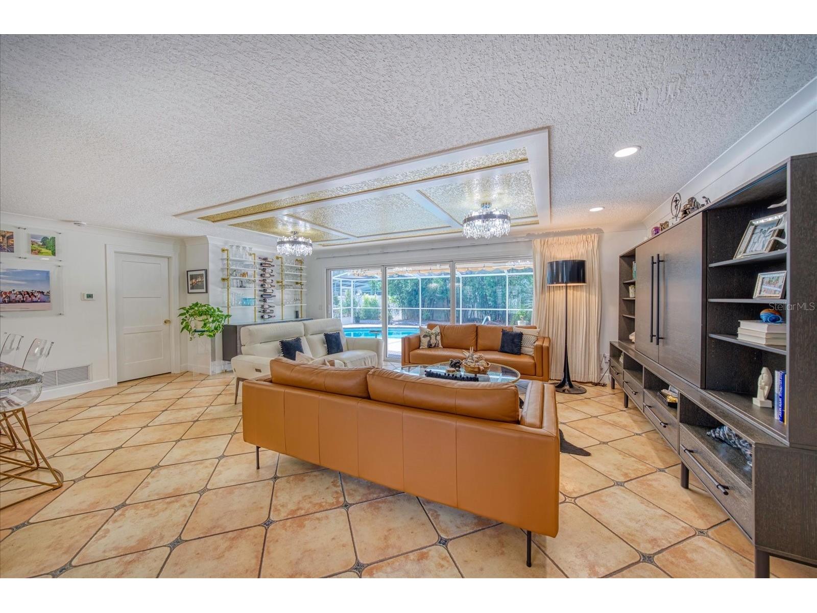 407 Harbor View Lane Largo FL 33770 TB8529216 image5