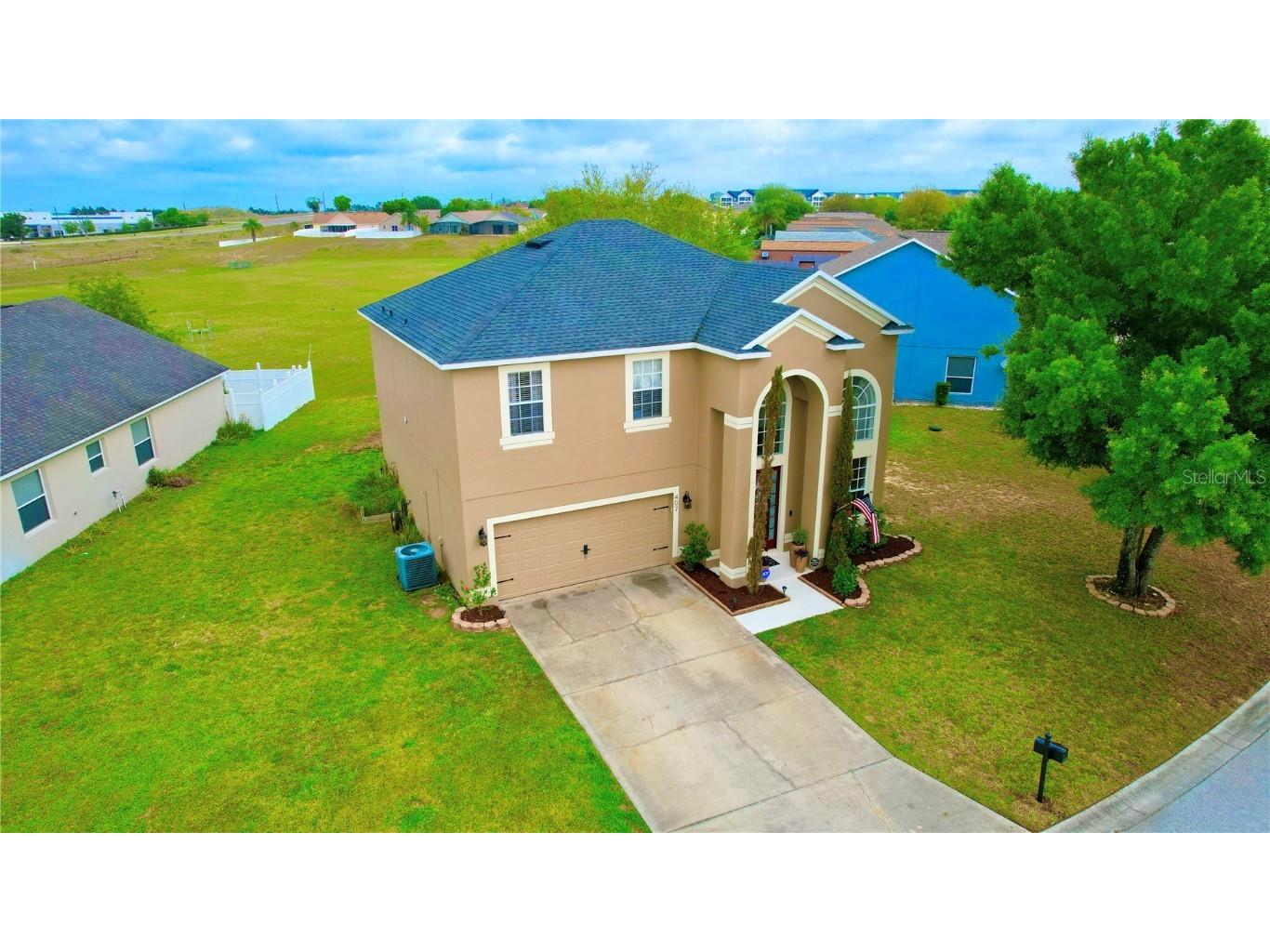407 Knollwood Drive, Davenport, FL, 33837 | MLS: O6188006 | Edina Realty