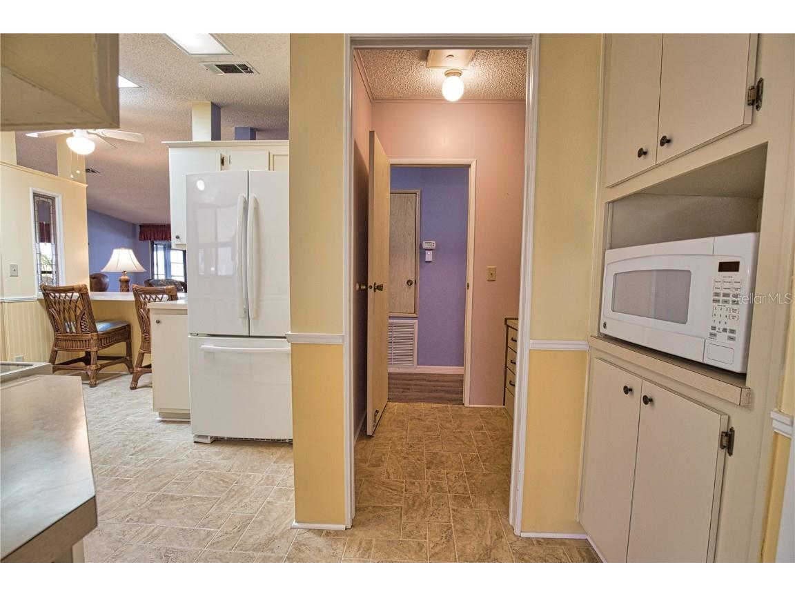 407 Madonna North Port FL 34287 TB8373465 image9