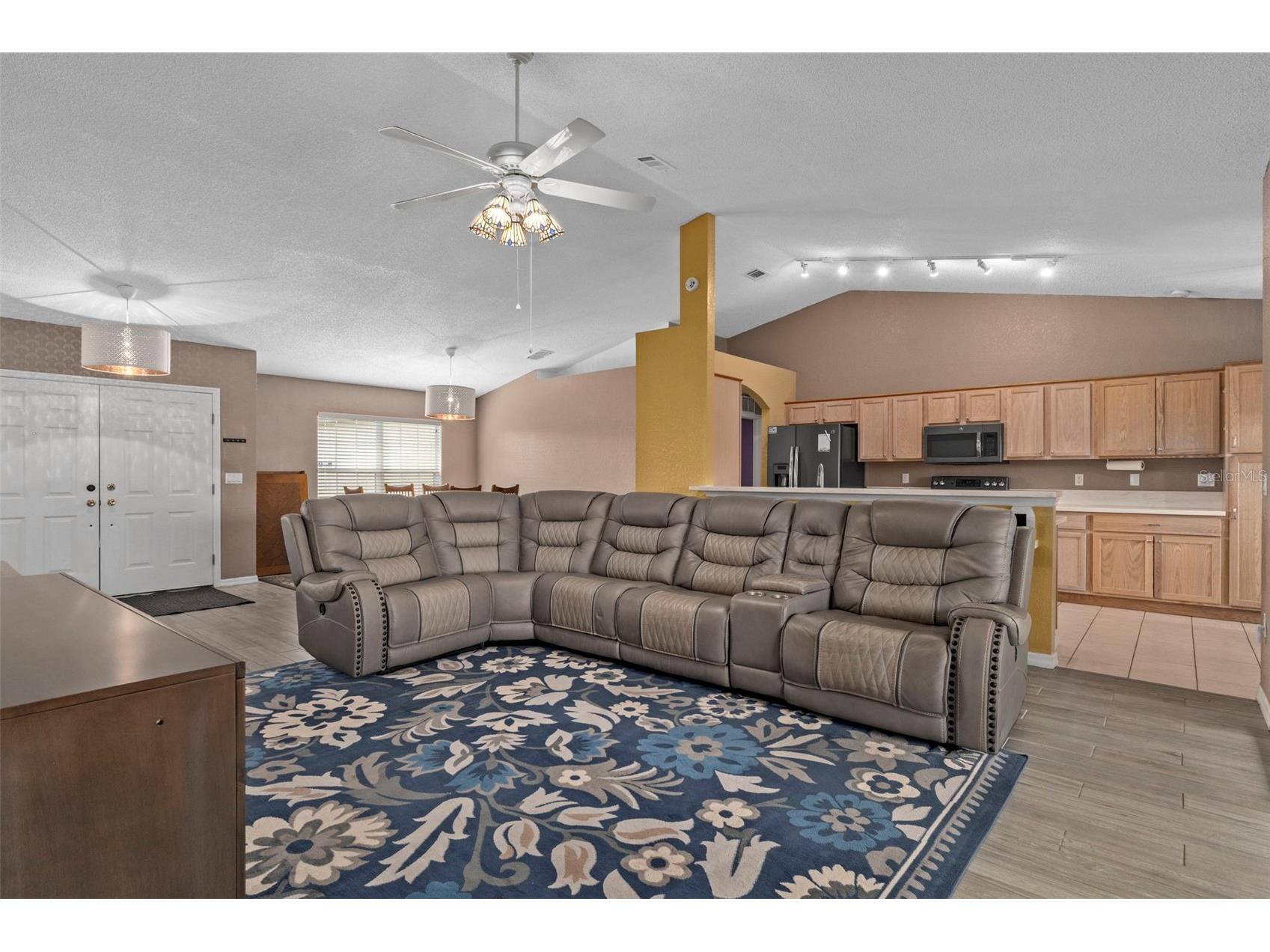 407 Montpelier Court Spring Hill FL 34608 W7886314 image9