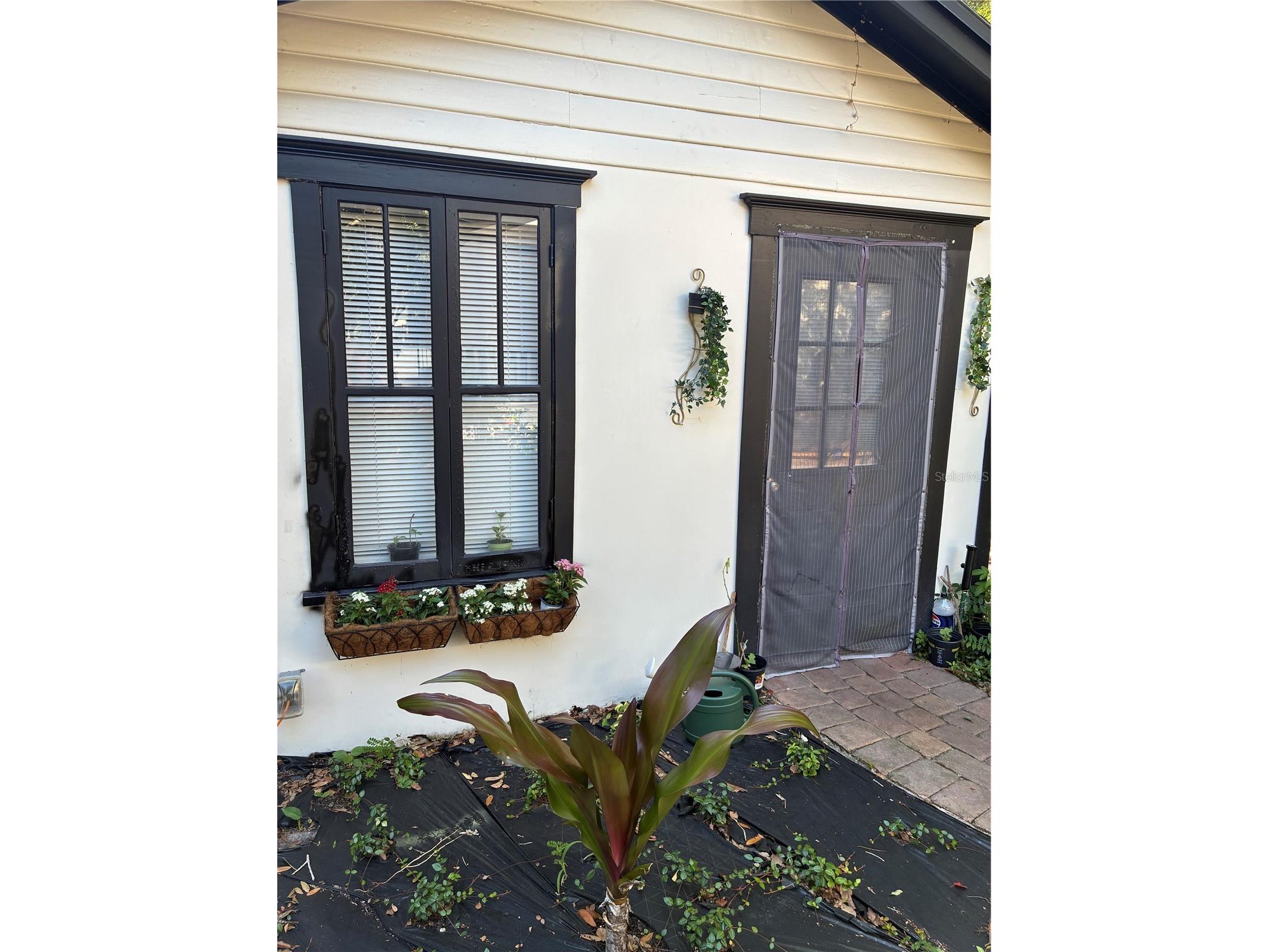 407 N Shine Avenue Orlando FL 32803 O6421142 image2