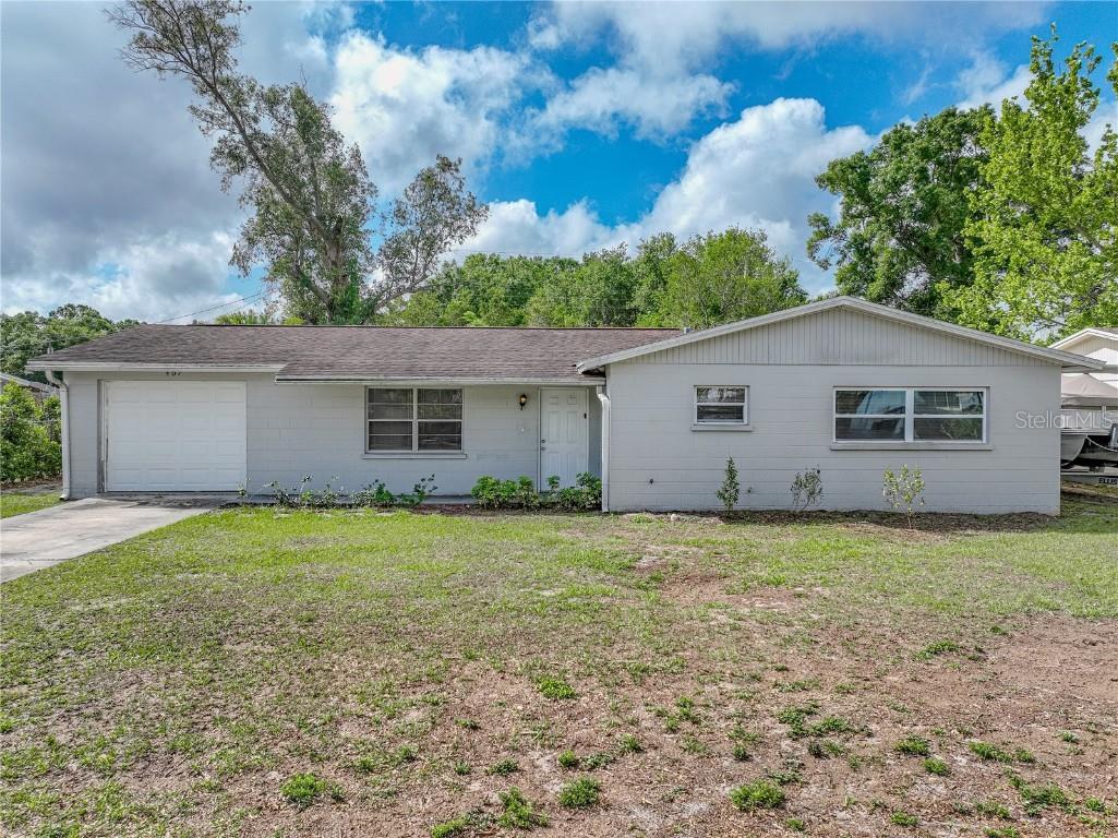 407 NE 8th Street Mulberry FL 33860 L4951904 image1