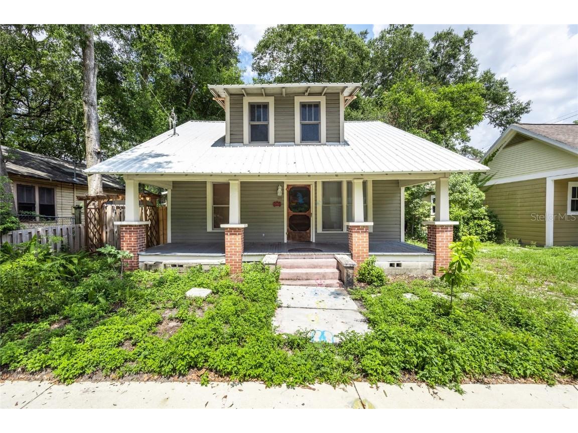 407 NW 8th Street Gainesville FL 32601 GC531968 image2