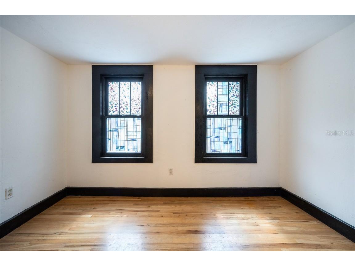 407 NW 8th Street Gainesville FL 32601 GC531968 image33