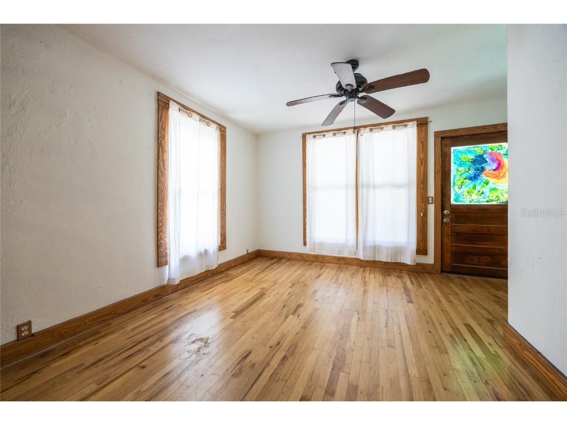 407 NW 8th Street Gainesville FL 32601 GC531968 image6