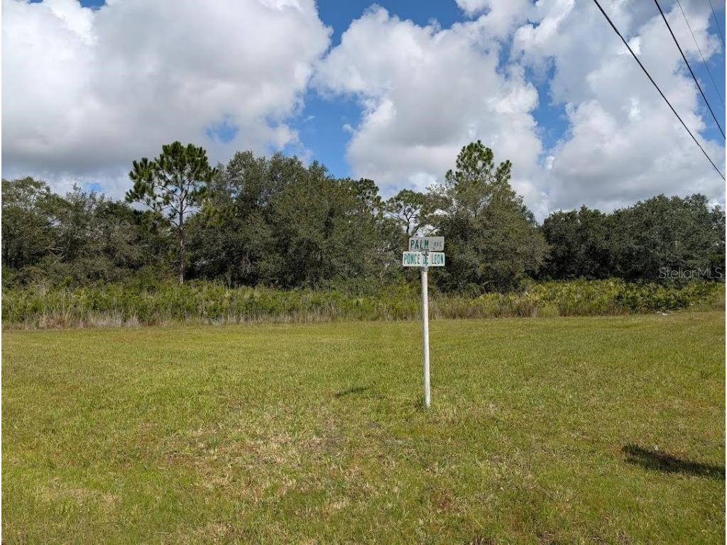 407 Palm Avenue Indian Lake Estates FL 33855 - LAKE WALK-IN-WATER TB8415153 image2