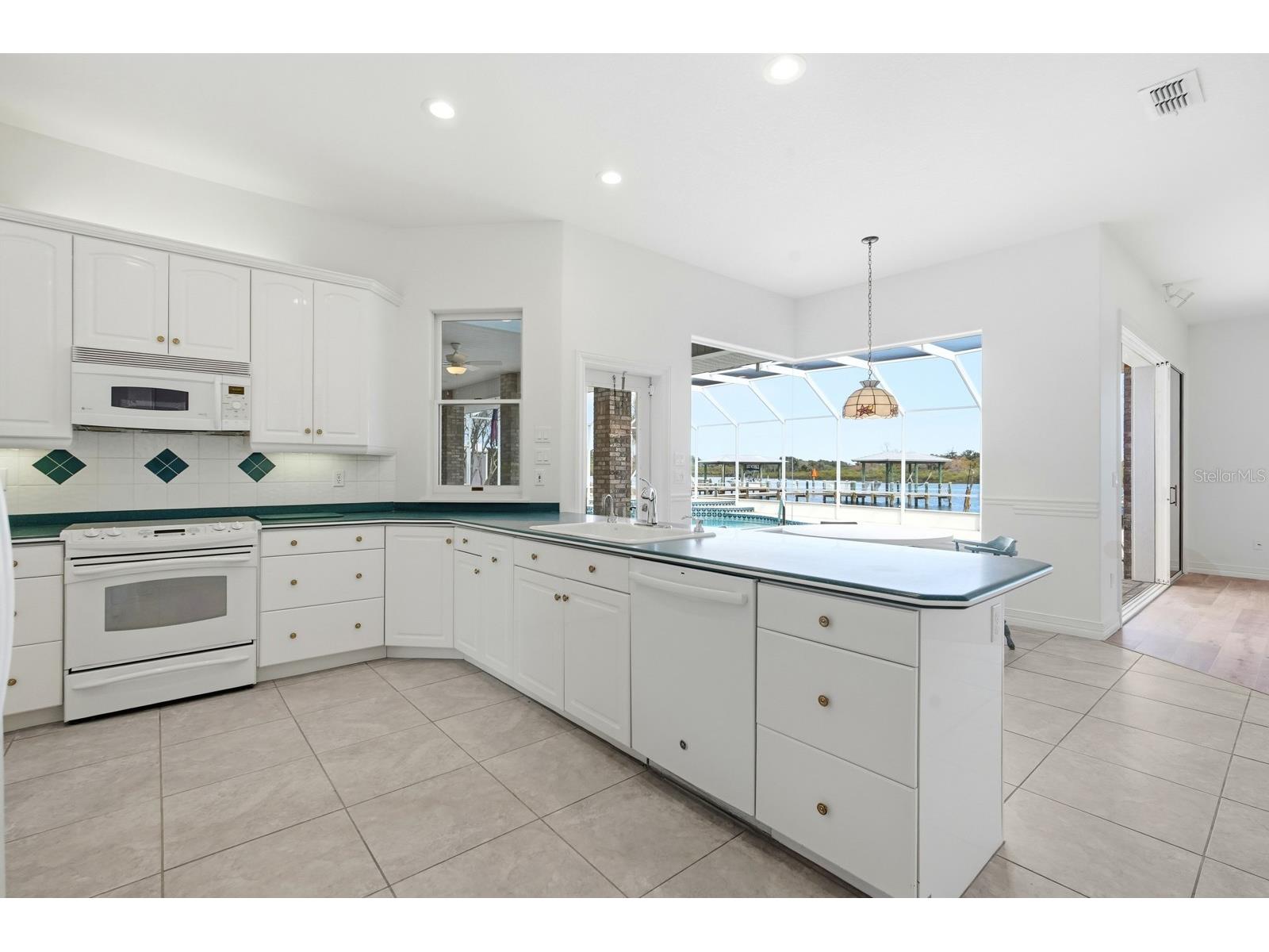 407 Palm Drive Flagler Beach FL 32136 - MATANZAS RIVER FC316185 image28
