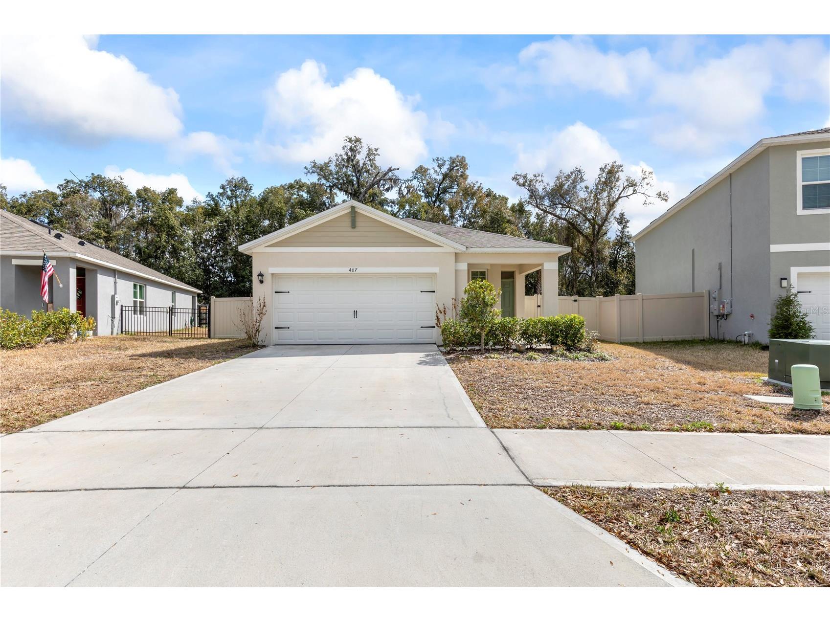 407 Pelham Park Drive Deland FL 32720 V4949063 image1