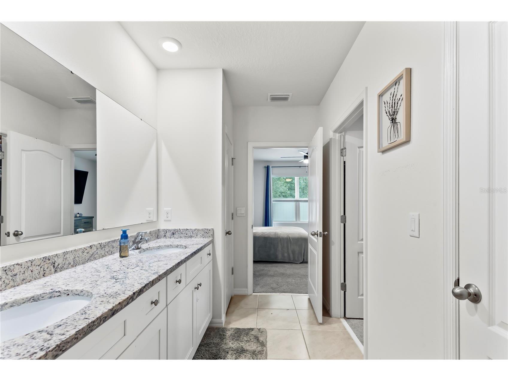 407 Pelham Park Drive Deland FL 32720 V4949063 image20