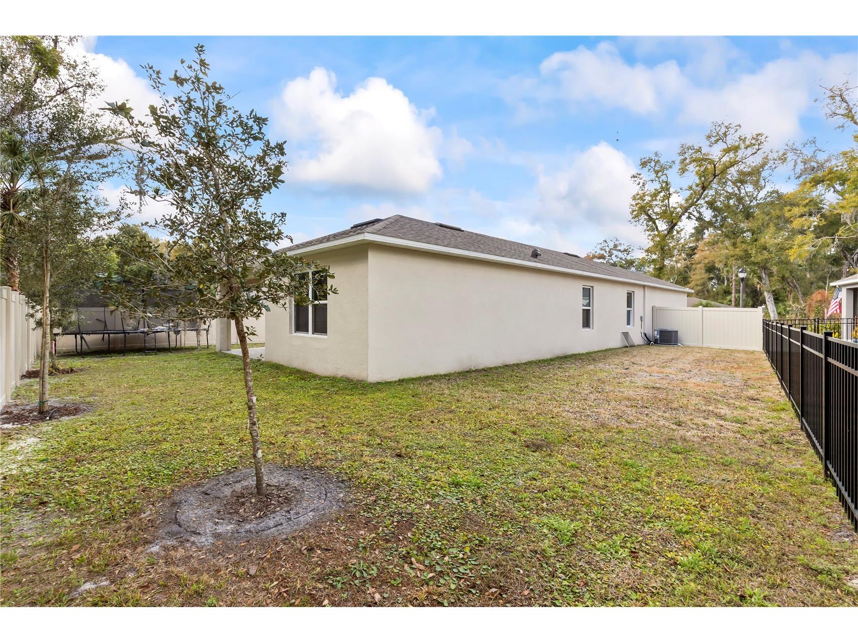 407 Pelham Park Drive Deland FL 32720 V4949063 image5