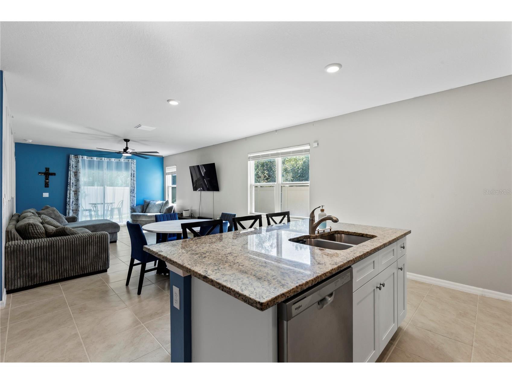 407 Pelham Park Drive Deland FL 32720 V4949063 image9