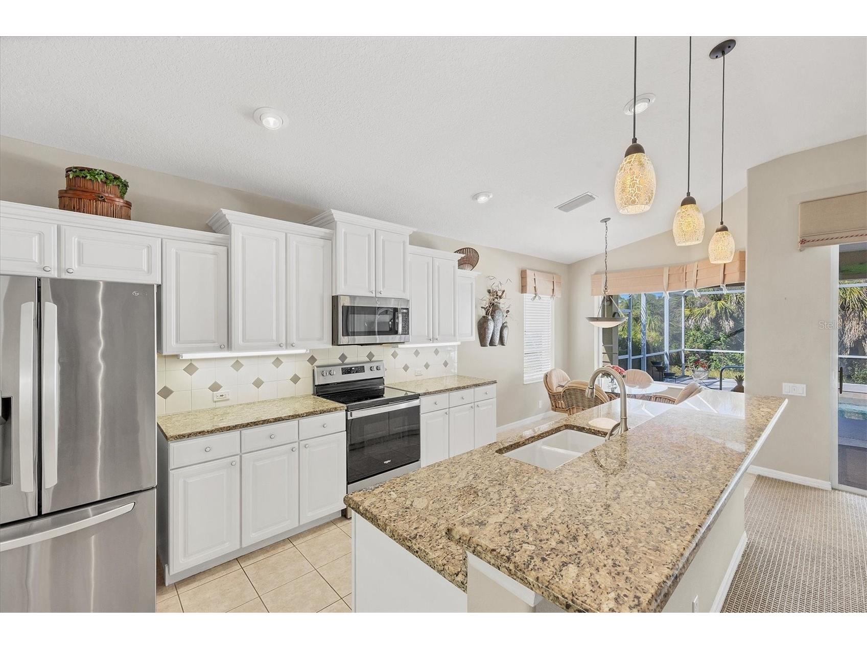 407 Pinewood Lake Drive Venice FL 34285 N6142446 image14