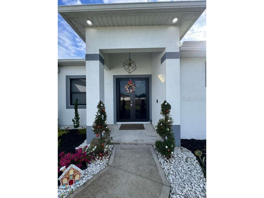 407 Ranier Avenue Lehigh Acres FL 33974 S5141053 image2