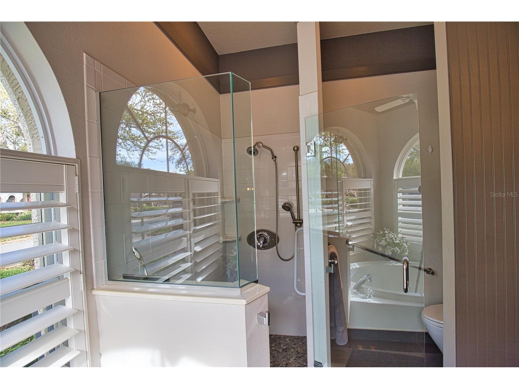 407 Rio Terra Venice FL 34285 N6143454 image18