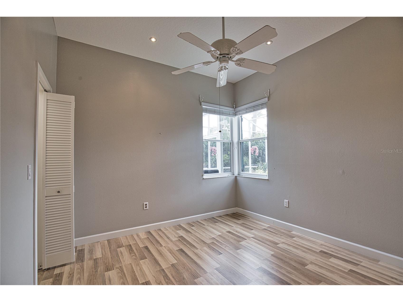 407 Rio Terra Venice FL 34285 N6143454 image19