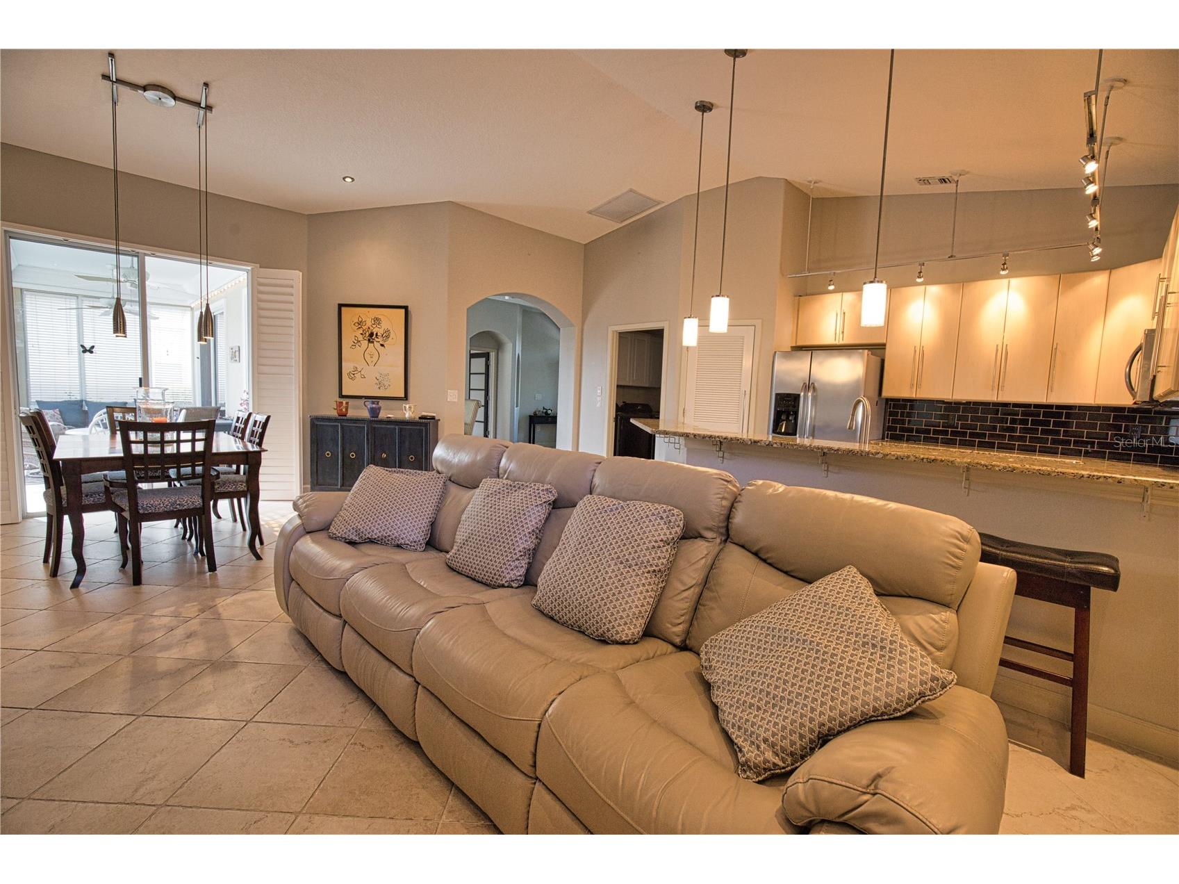 407 Rio Terra Venice FL 34285 N6143454 image9