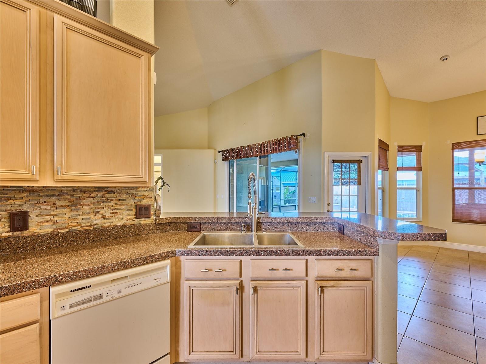 407 Thunder Gulch Court Orlando FL 32824 C7526544 image44