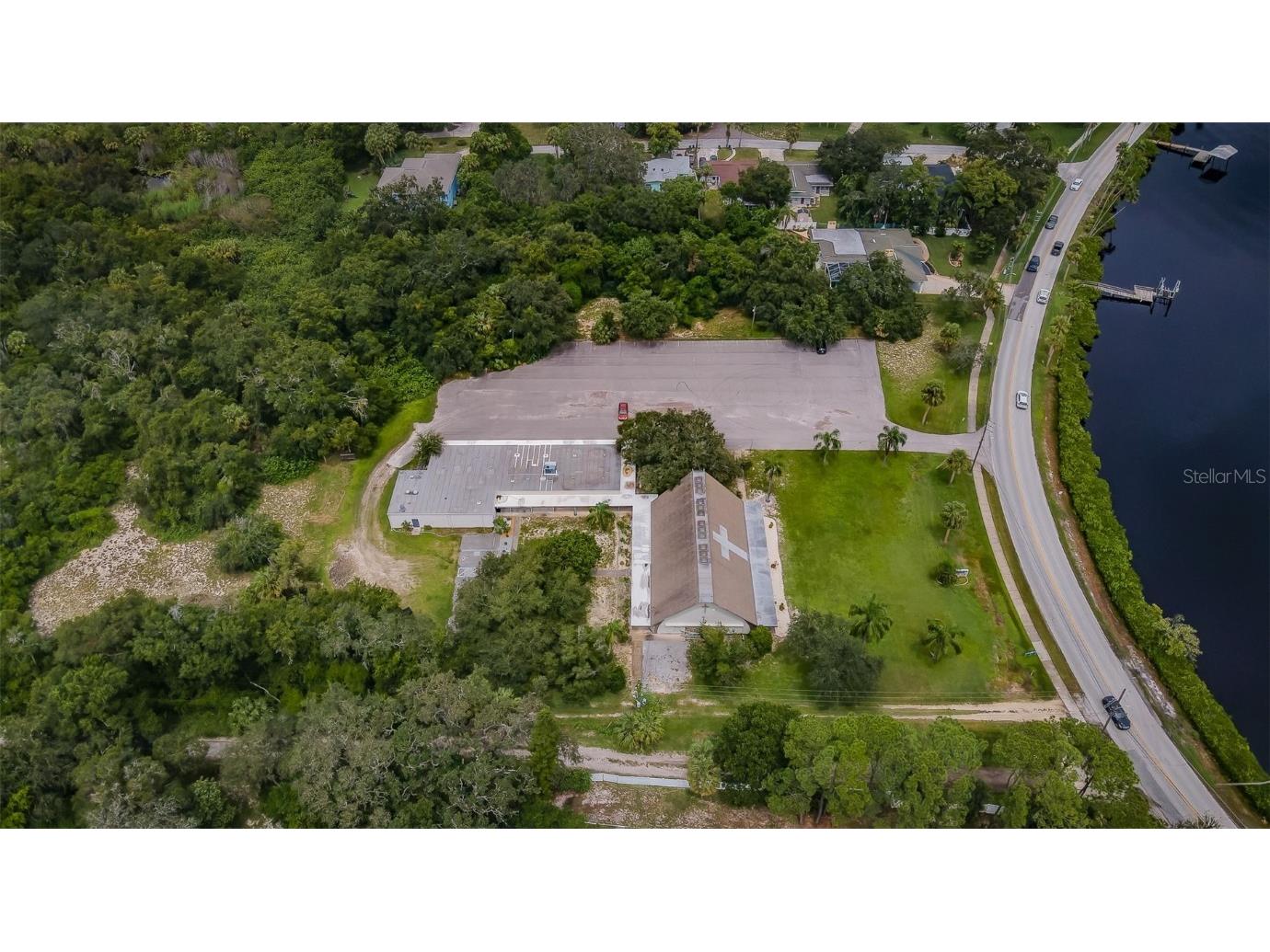 407 Whitcomb Boulevard Tarpon Springs FL 34689 TB8319923 image1