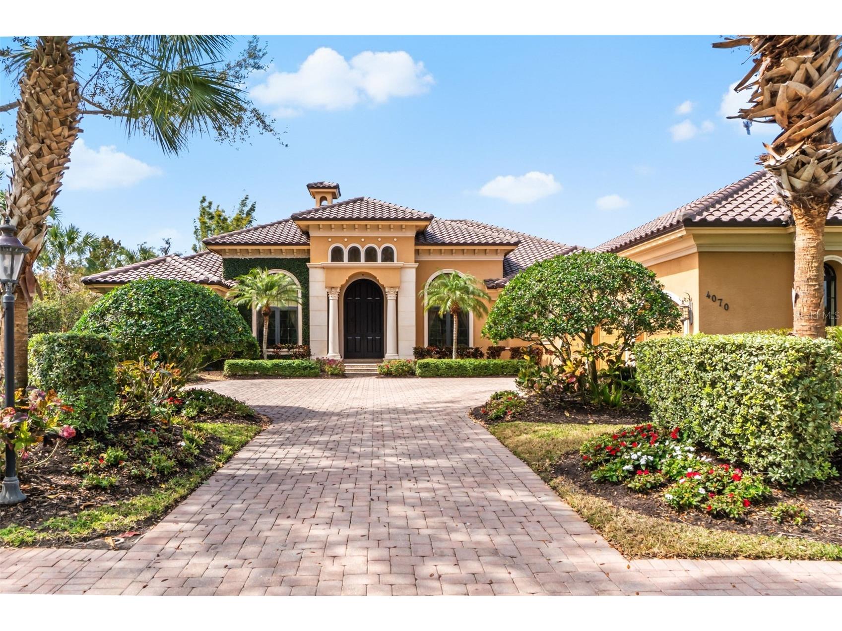4070 Founders Club Drive Sarasota FL 34240 A4682885 image1