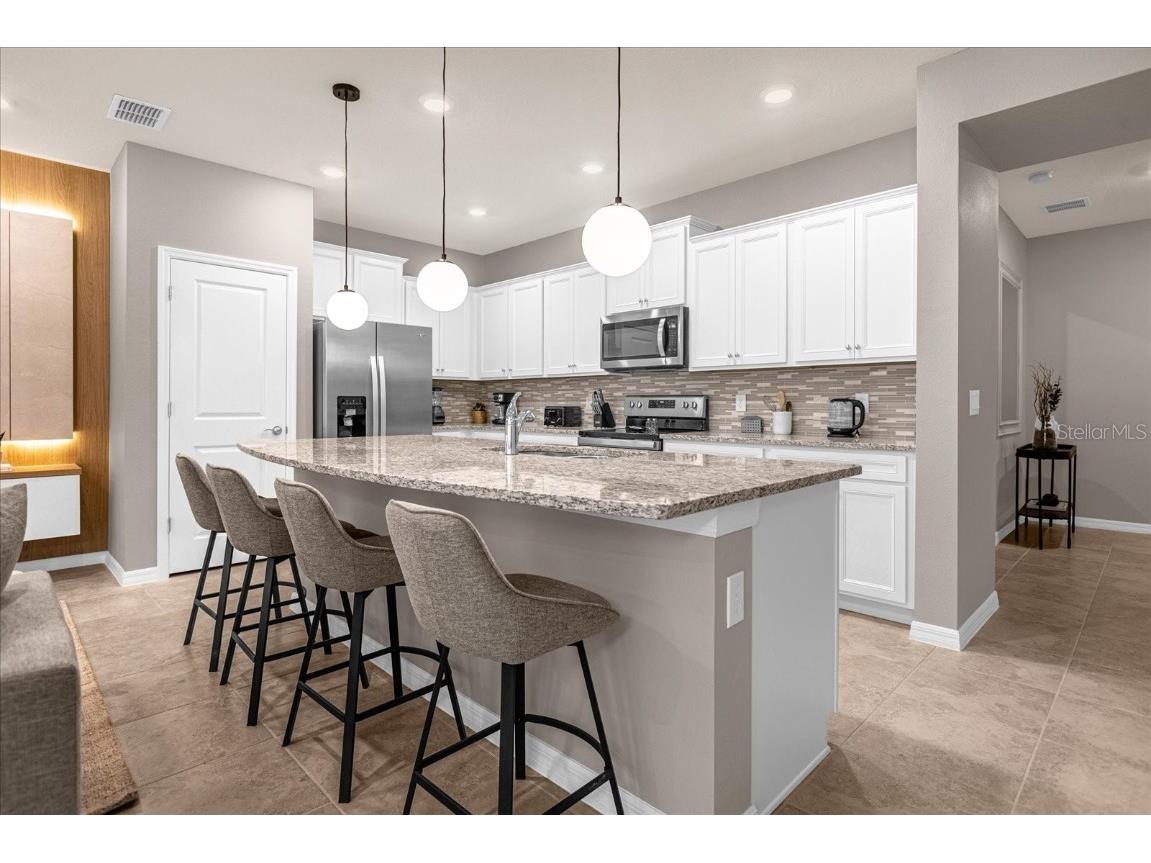 4070 Lana Avenue Davenport FL 33897 O6333387 image8