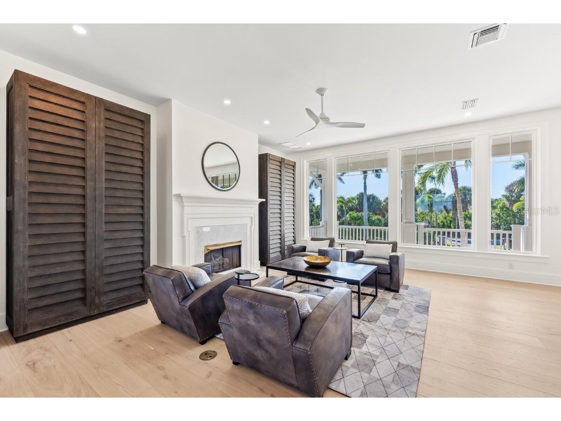 4070 Loomis Avenue Boca Grande FL 33921 - GASPARILLA SOUND D6144651 image11