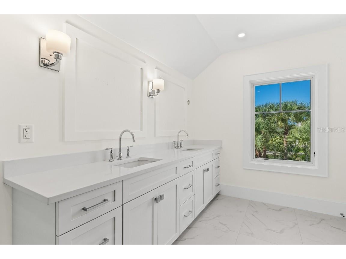 4070 Loomis Avenue Boca Grande FL 33921 - GASPARILLA SOUND D6144651 image36