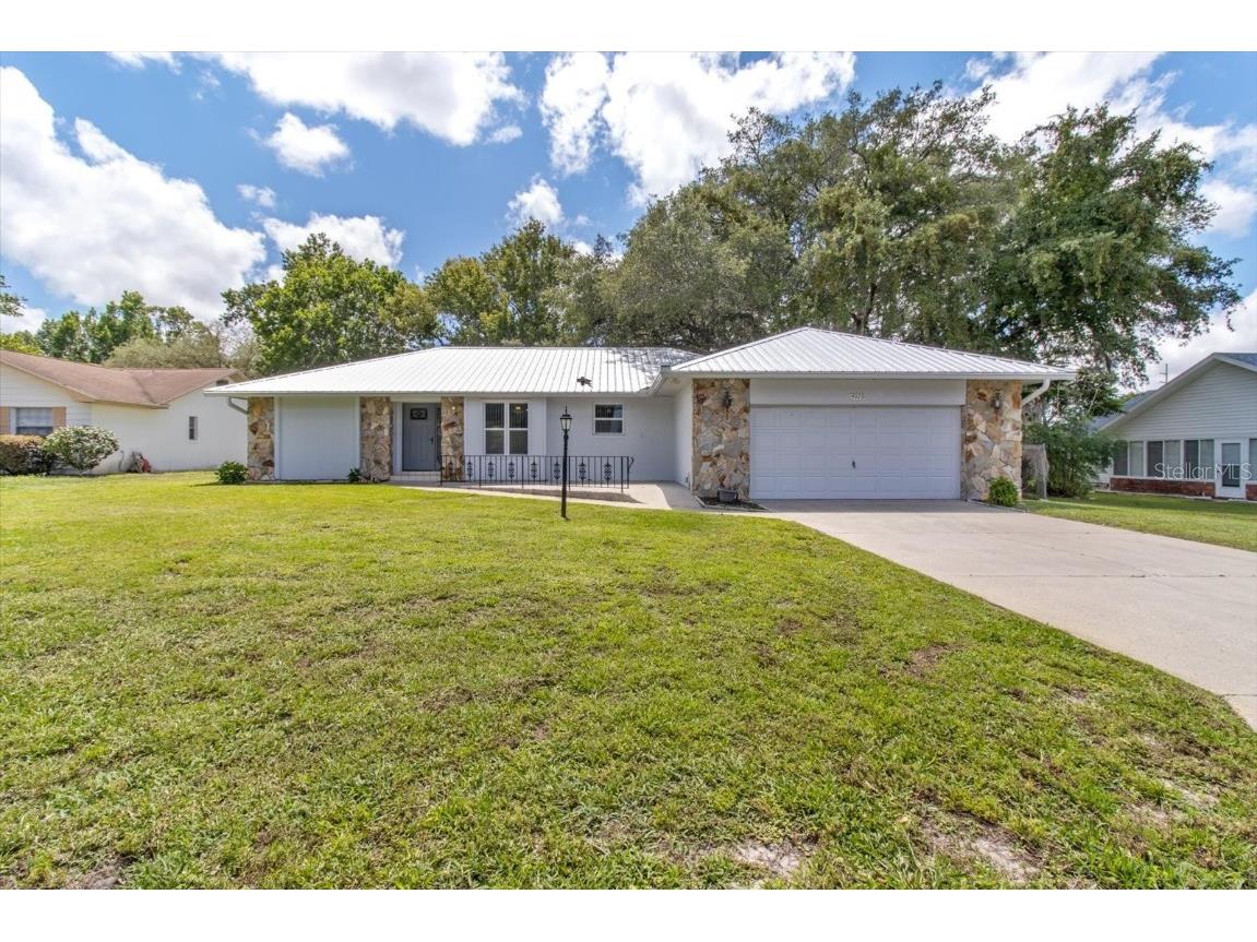 4070 S Winding Oaks Drive Homosassa FL 34446 W7855551 image1
