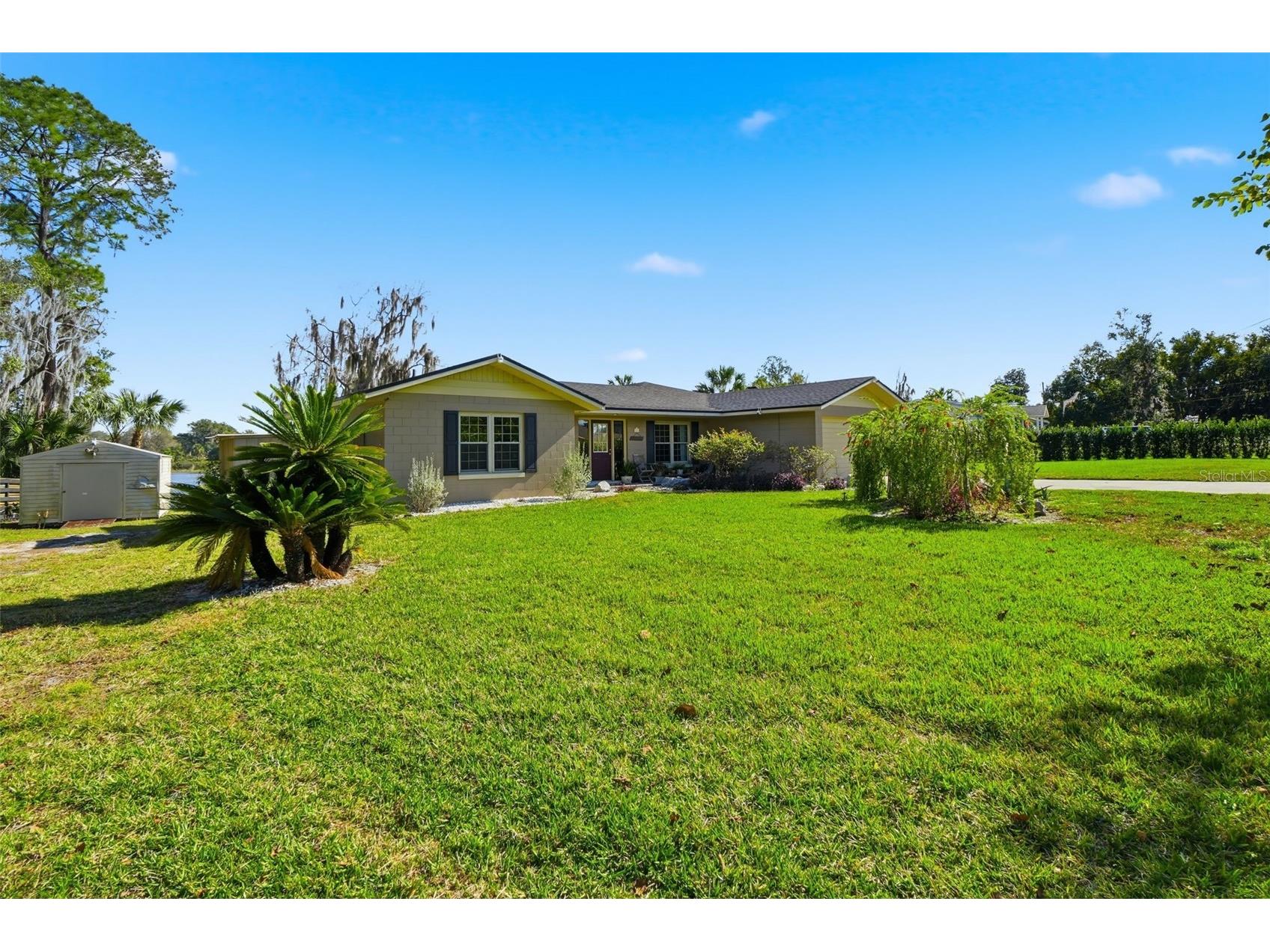 40700 Long Island Drive Umatilla FL 32784 G5106149 image3