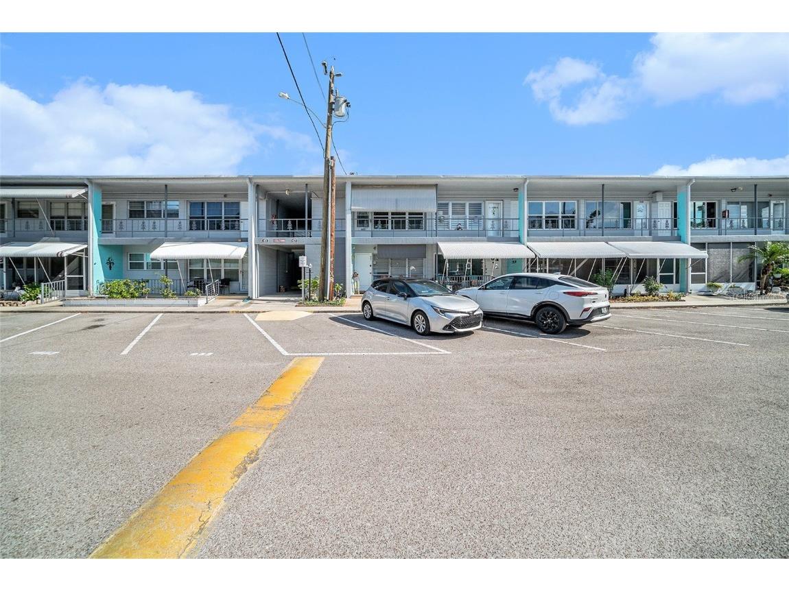 4071 55th Way N #1051 Kenneth City FL 33709 TB8451973 image1