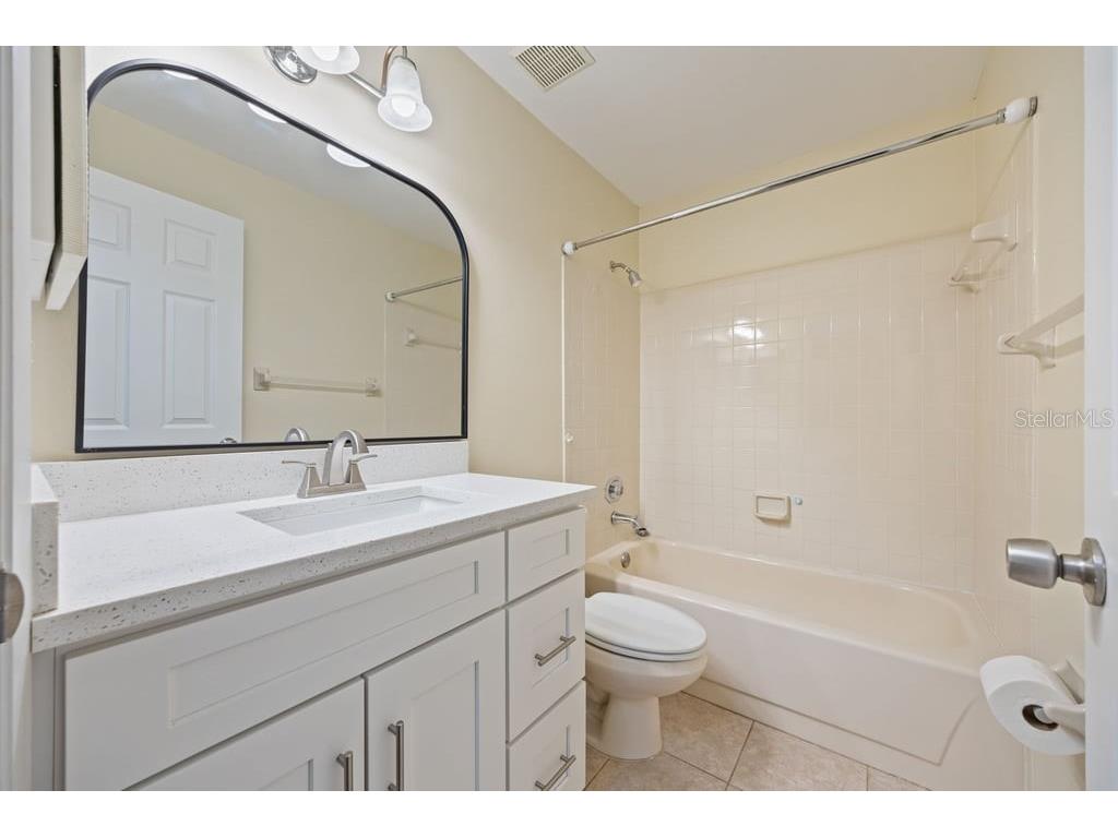 4071 Shoreside Circle Tampa FL 33618 TB8463752 image19